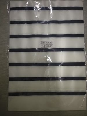 0.04-0.10mm 厚さ HICO/LOCO カード用の粘着塗装で覆われた透明磁気ストライプ