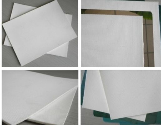 スマートカードラミネーション 毛皮の表面仕上げと黒いシリカジェルの中間の材料の快適なフェルトクッションパッド