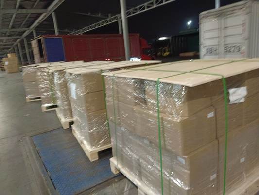 耐久性のある非ラミネーションシート,熱耐性 130°C~160°C 白色,透明色,A4,A3,A3+サイズでレーザーとインクジェット印刷用