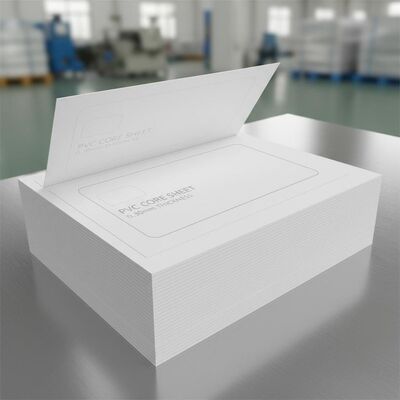 0.30mm 厚さ 銀行カード製造用のオフセット印刷可能なPVCコアシート