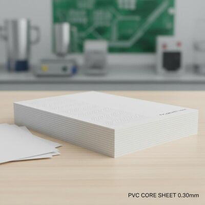 0.30mm 厚さ 銀行カード製造用のオフセット印刷可能なPVCコアシート