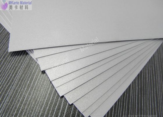 銀製のインクジェット印刷できるポリ塩化ビニールは優秀なインク付着を用いるA4 A3のサイズを広げます