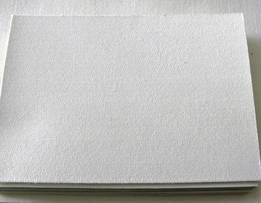 毛織のフェルトの熱い出版物プロセスのためのクッションによって薄板にされるパッド80 N/Mmの付着