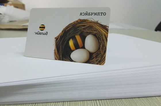 プラスチック カード生産のデジタル・プリンタのための両面のデジタル印刷できるポリ塩化ビニール シート