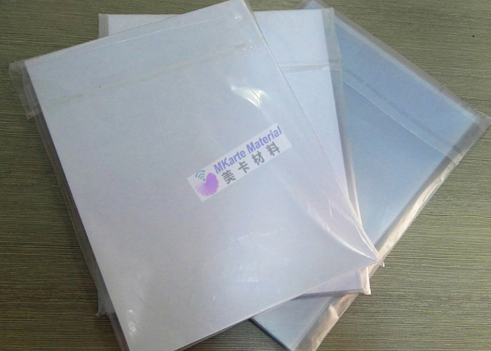 上海または他の中国港の荷乗港用プラスチックカードシート